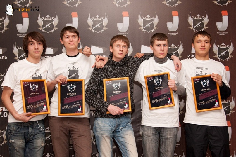 почетные грамоты width=