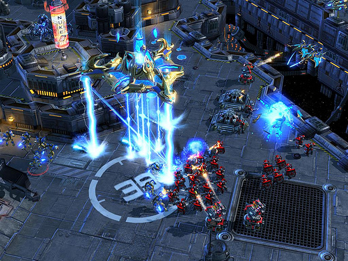 StarCraft 2: Wings of Liberty protoss mother ship