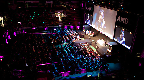 dreamhack-sc2-final width=