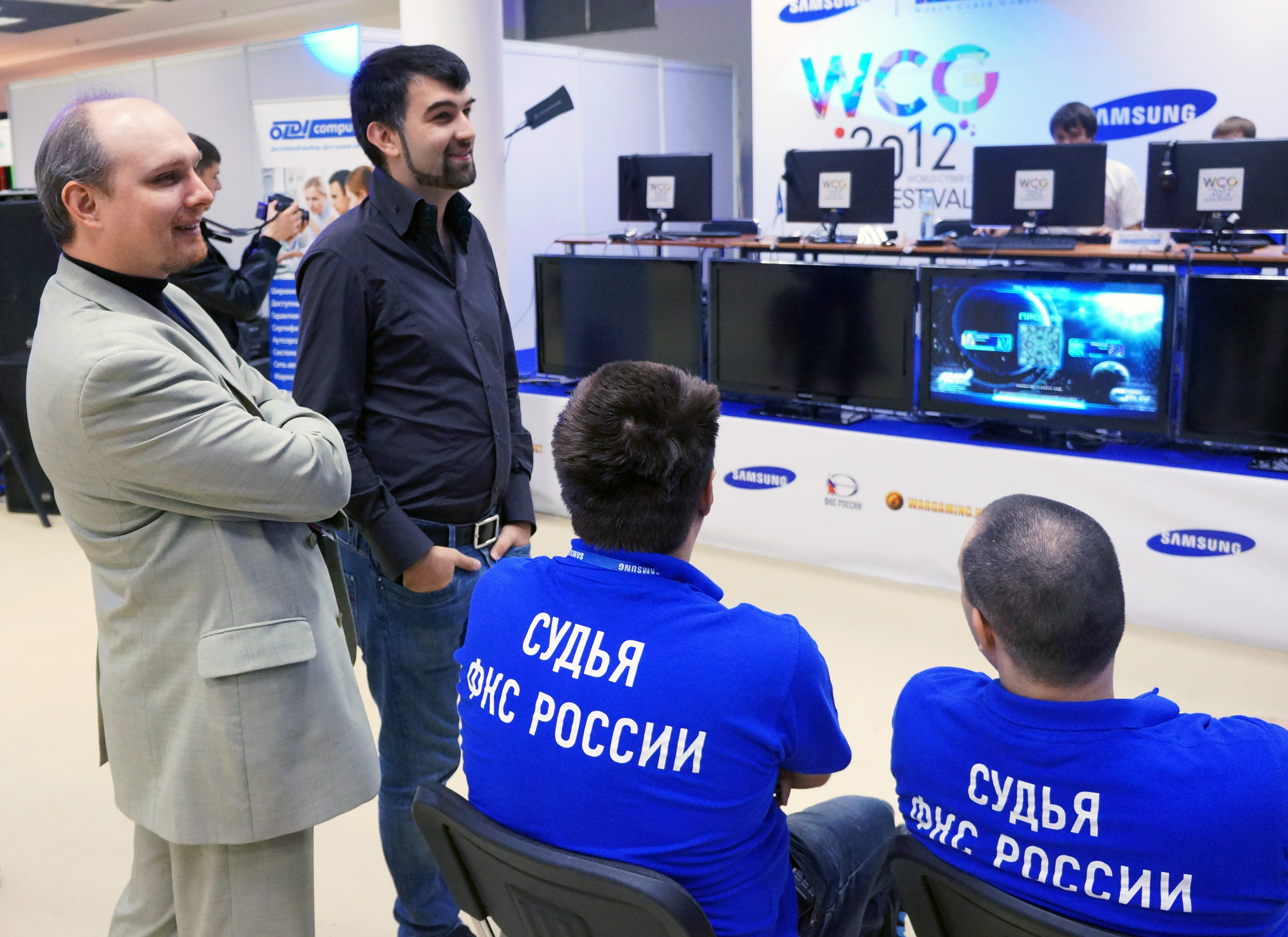 Делвиш и судьи ФКС width=