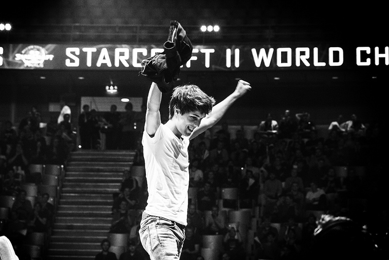 grubby сделал это width=
