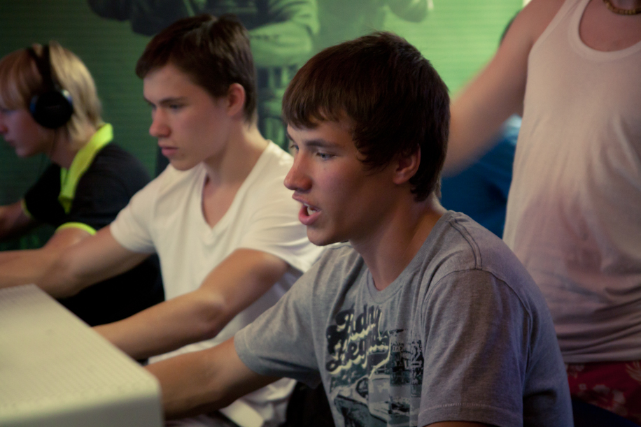 Турнир двух городов от Mail.Ru Group и Thermaltake Турнир двух городов от Mail.Ru Group и Thermaltake