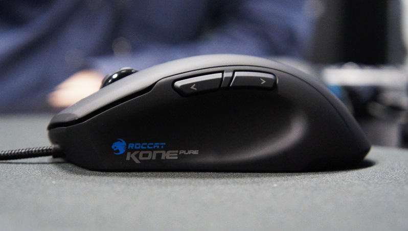 Roccat Kone Pure в профиль width=