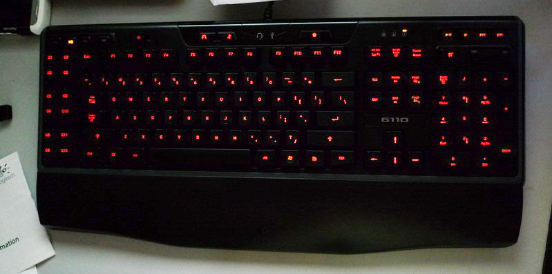 LOGITECH Gaming Keyboard G110 красная подсветка