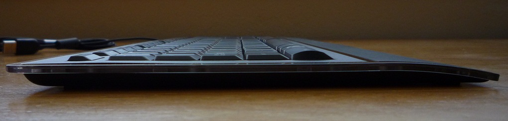 Logitech Illuminated Keyboard дизайн отличный