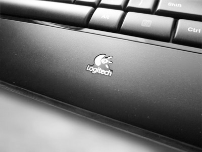 Logitech Illuminated Keyboard K800 клавиатура с подсветкой для геймеров