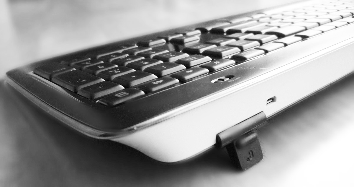 Logitech дизайн клавиатуры, обзор и отзывы width=