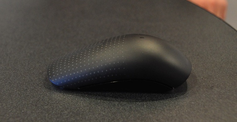 Microsoft Touch Mouse живые фотографии width=