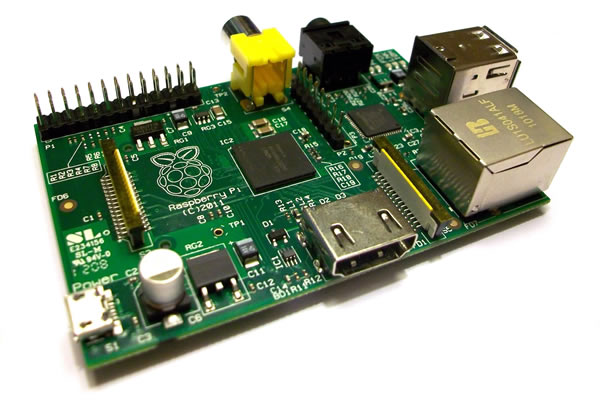 плата Raspberry Pi width=