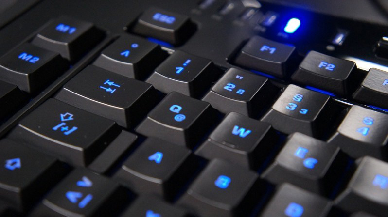 Клавиши Roccat ISKU FX width=