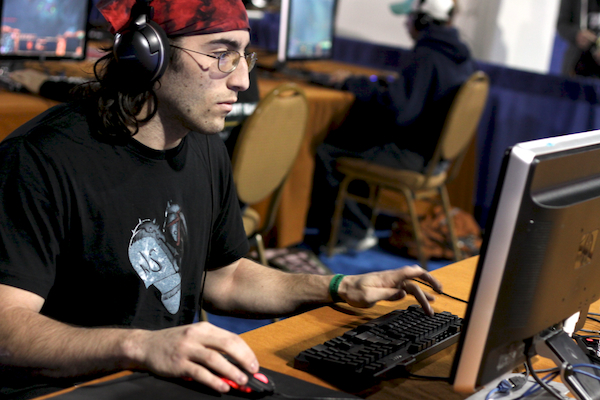 sc2-qxc qxc на MLG Dallas 2010.