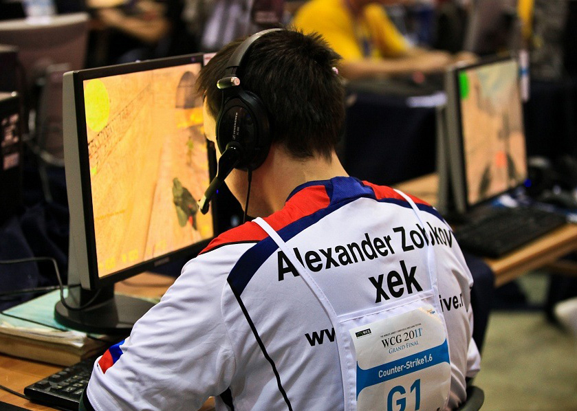 Xek выступление на wcg 2011 width=